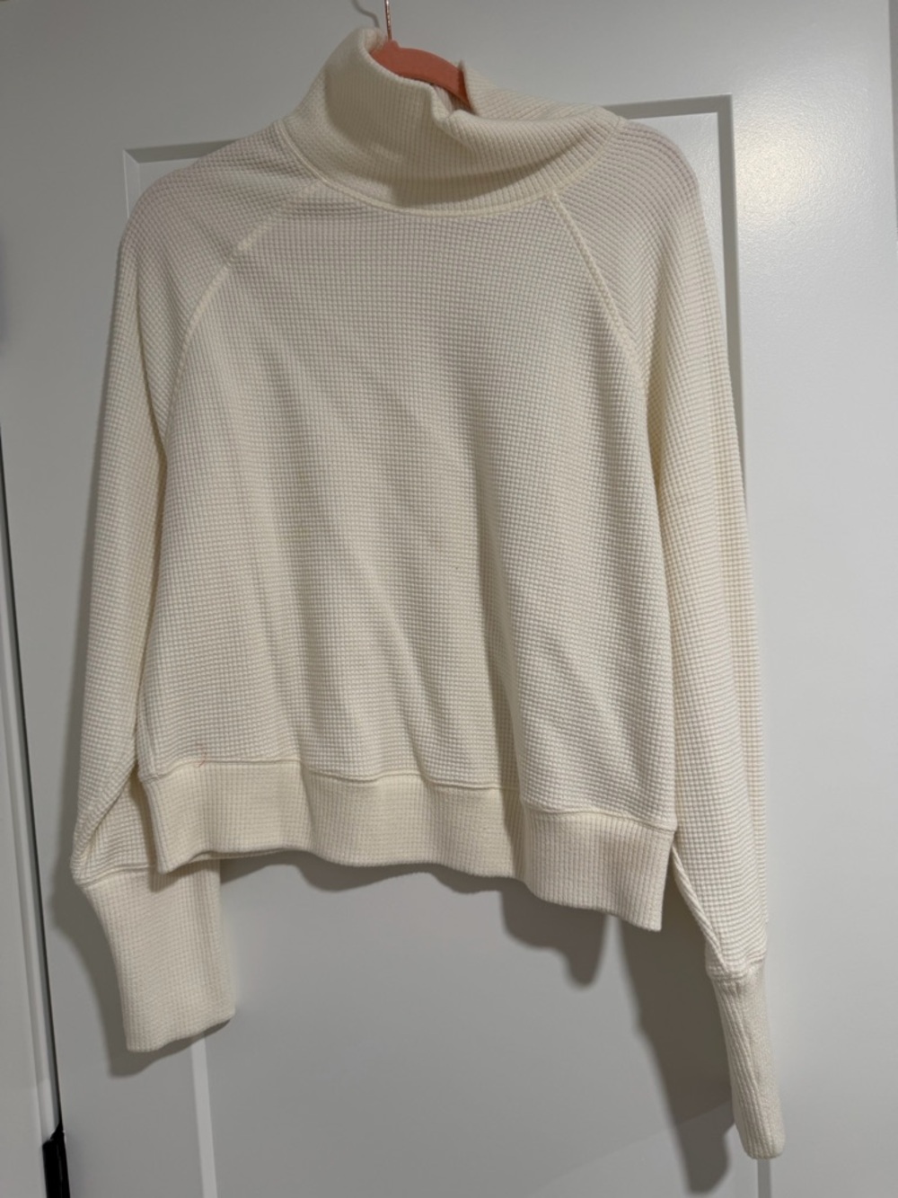 ALO Yoga Cream Waffle-Knit Turtleneck Sweater